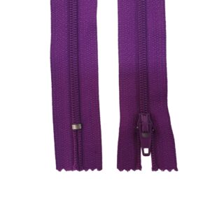 Zip Col.526, 20cm