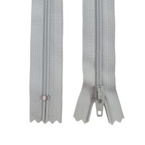 Zip Col.821, 20cm